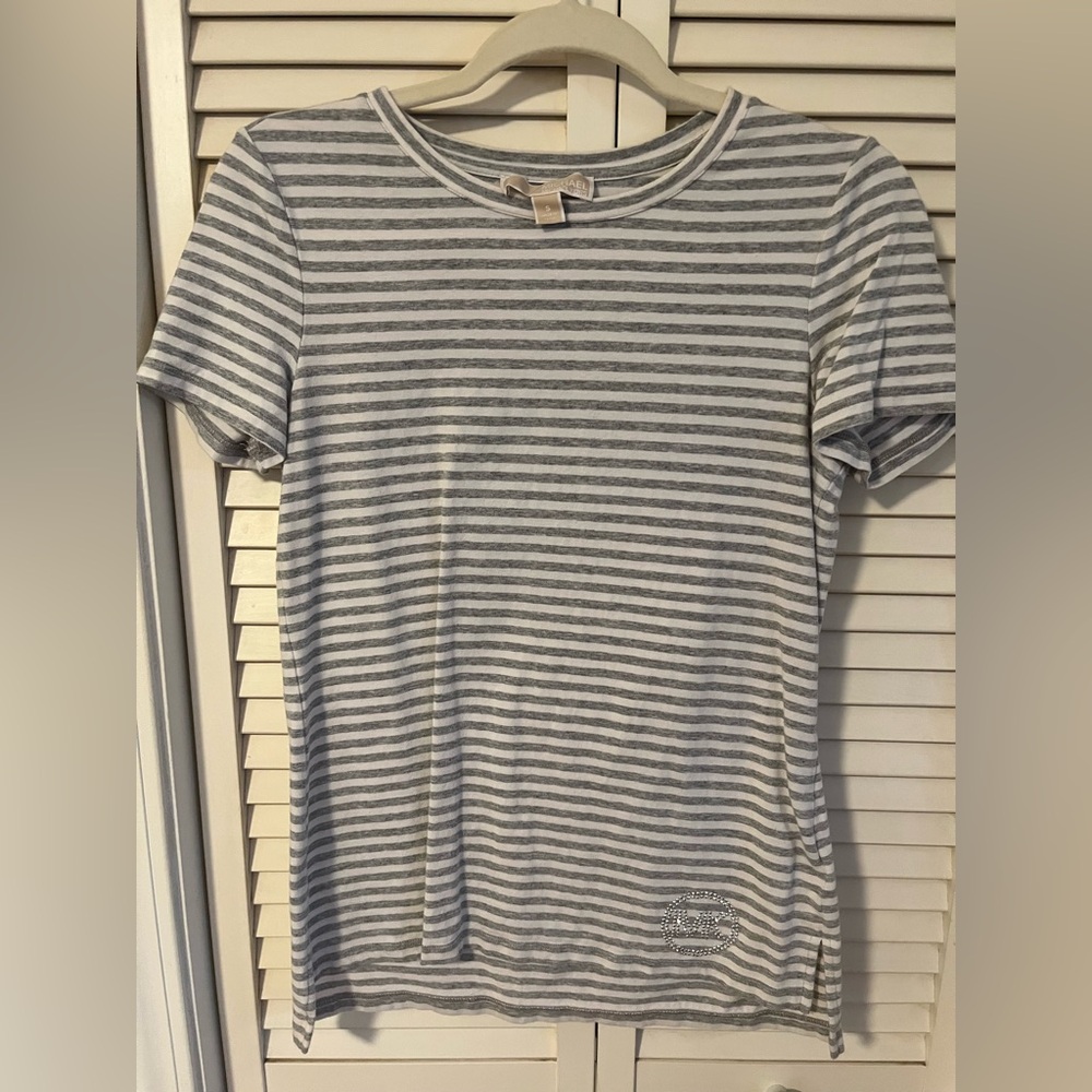 Michael Kors Tshirt White & Grey Striped with MK logo in Rhinestones size Small
